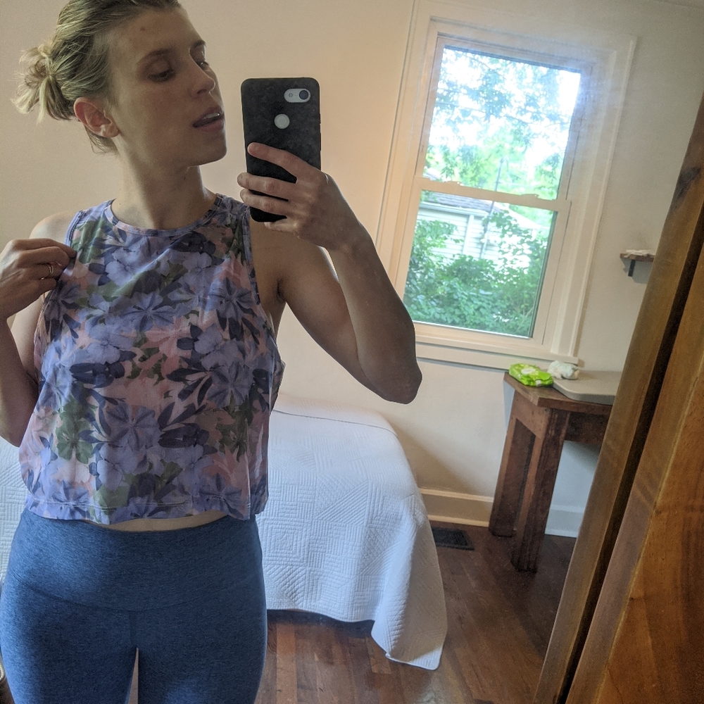 Tank Top - S (New w/ tag)